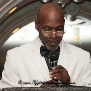 Meet your Posher, Bishop darryl